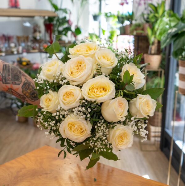 Rosas Blancas - Imagen 4